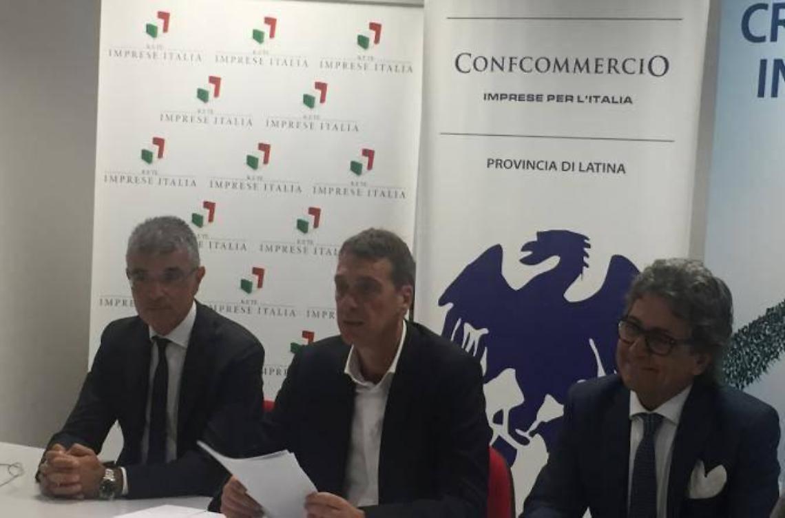 Confcommercio ha un nuovo presidente: è Giovanni Acampora. 