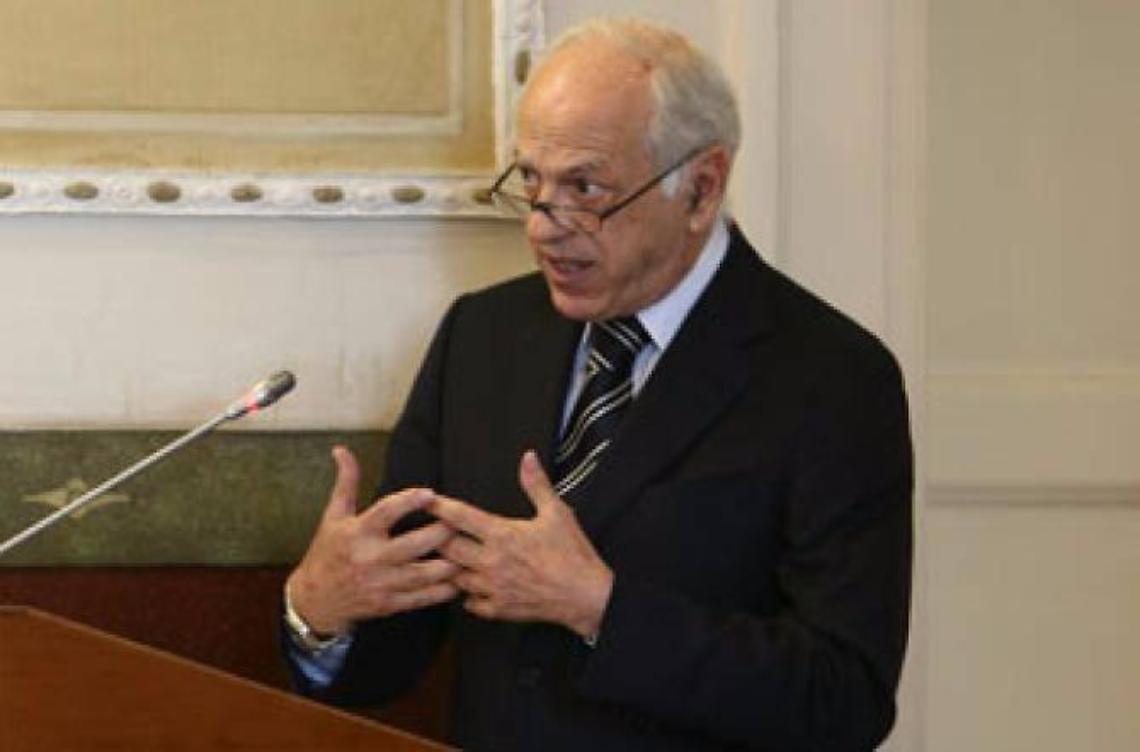 Il Meetup ha un candidato sindaco. E' il professor Cesaretti