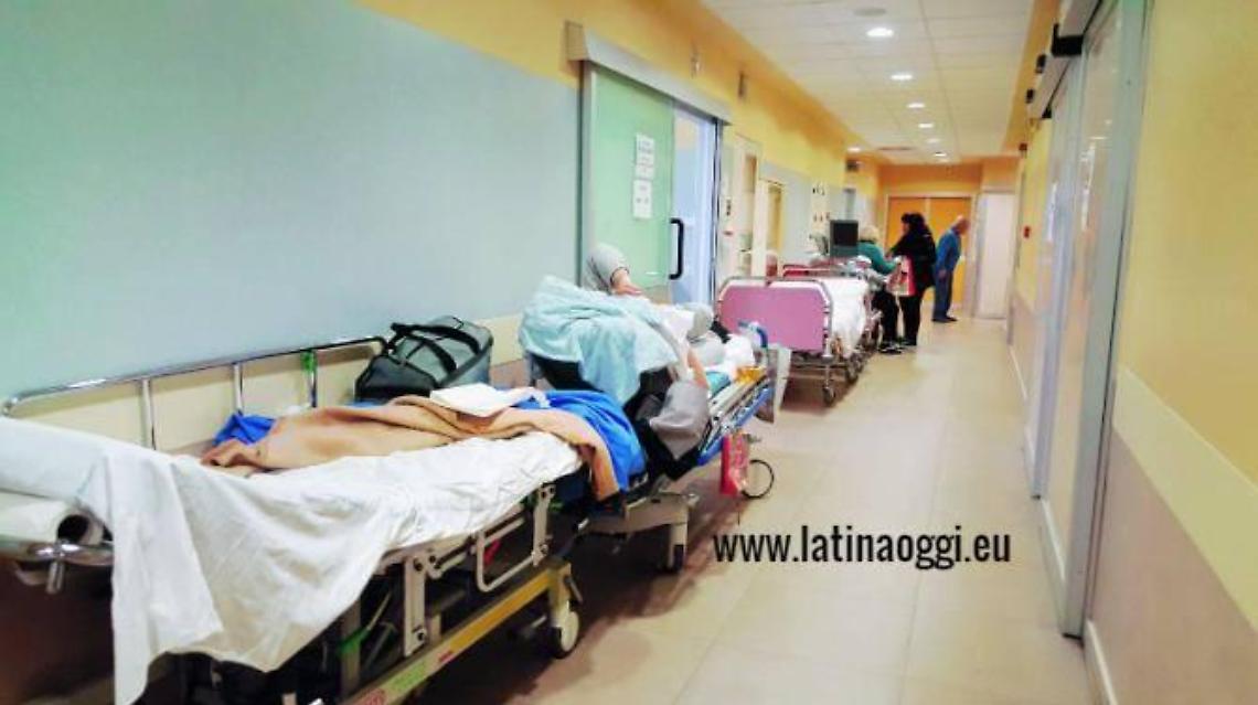 Pronto soccorso al collasso, disagi e ambulanze in tilt