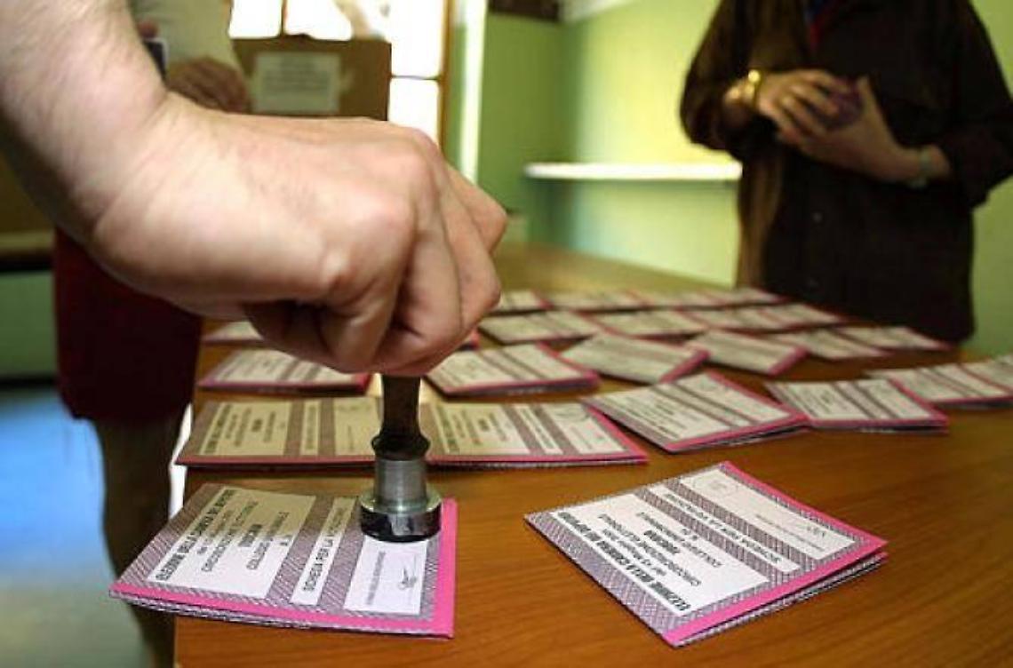 "Gli scrutatori vanno sorteggiati"