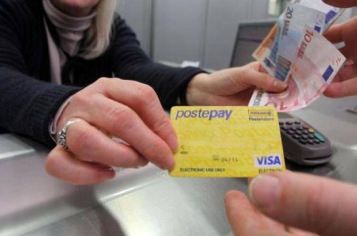 Truffa con le postapay, pizzicato e denunciato un 75enne