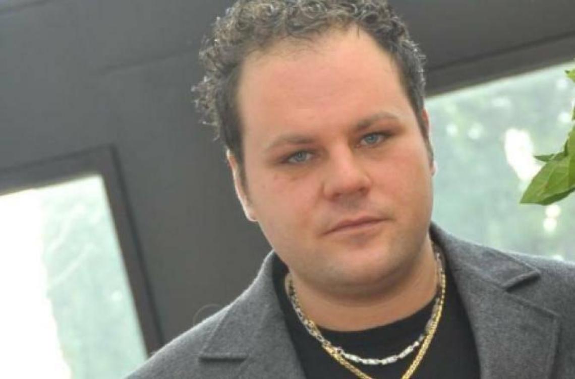 Con lo scooter contro un furgone, la vittima è Giuliano Pagliaroli