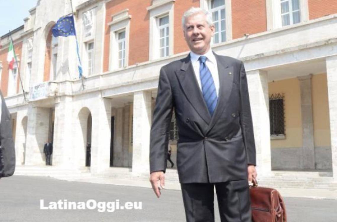 Il commissario Barbato ha sospeso sei piani particolareggiati