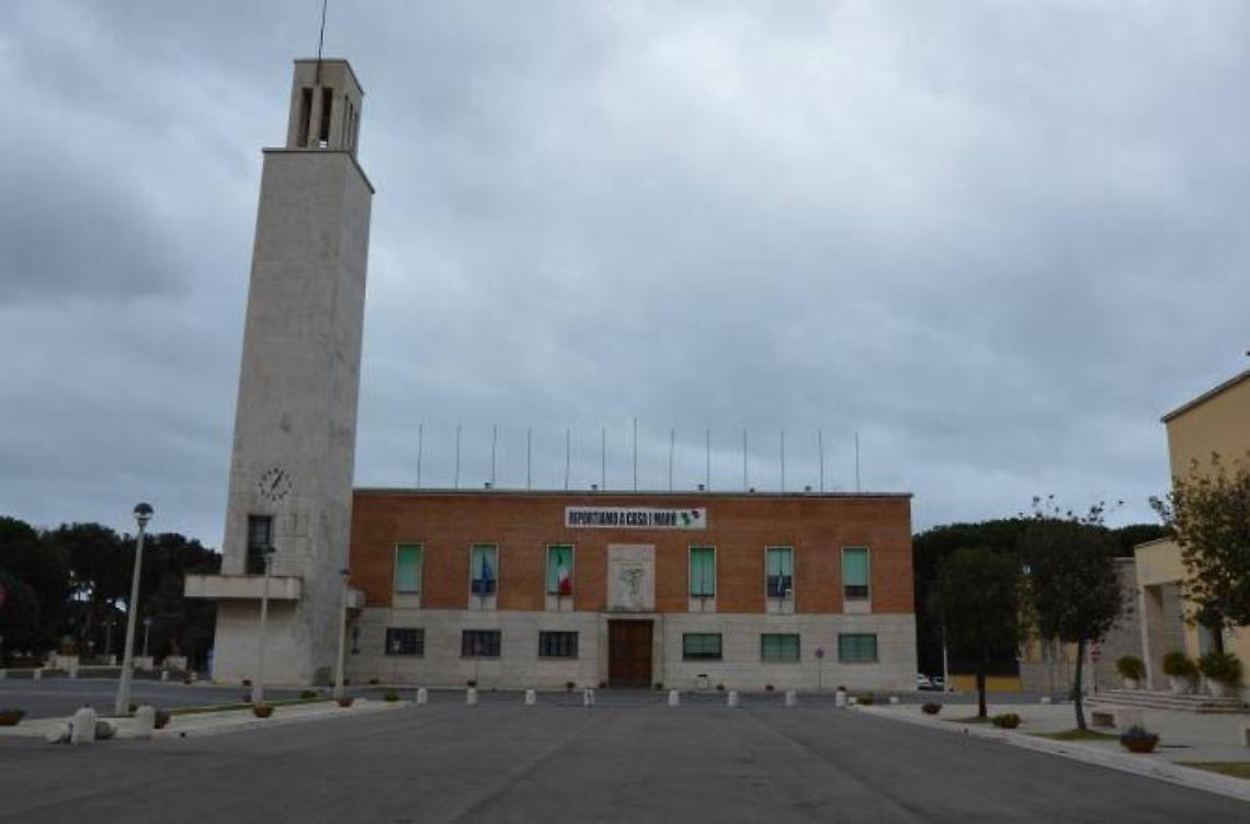 Crisi amministrativa, Lucci prova a mediare