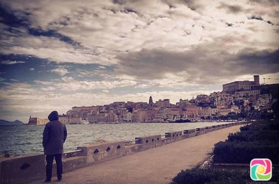Il mare di Gaeta nello scatto di @emmechica conquista gli Igerslatina