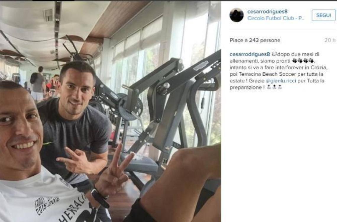 Cesar come Aldair. La sua seconda vita calcistica è sulla sabbia di Terracina