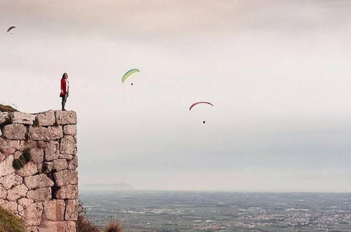Le rovine di Norba nella foto di Oliver Astrologo conquista la community