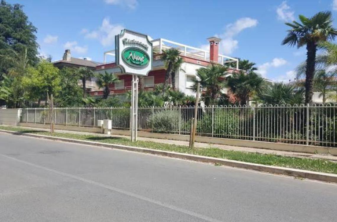 Raid vandalico in pieno centro