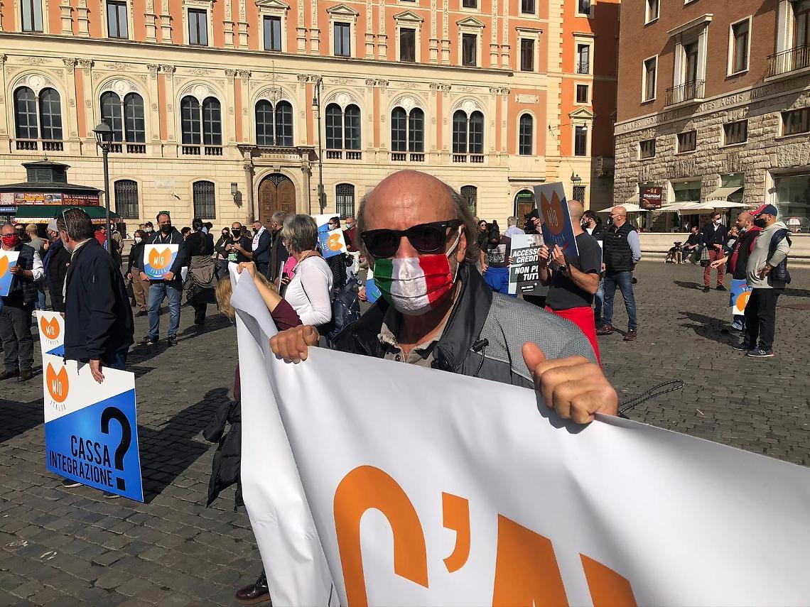 Mio Italia: "Il ministro Speranza spieghi: vuole uccidere le imprese?"