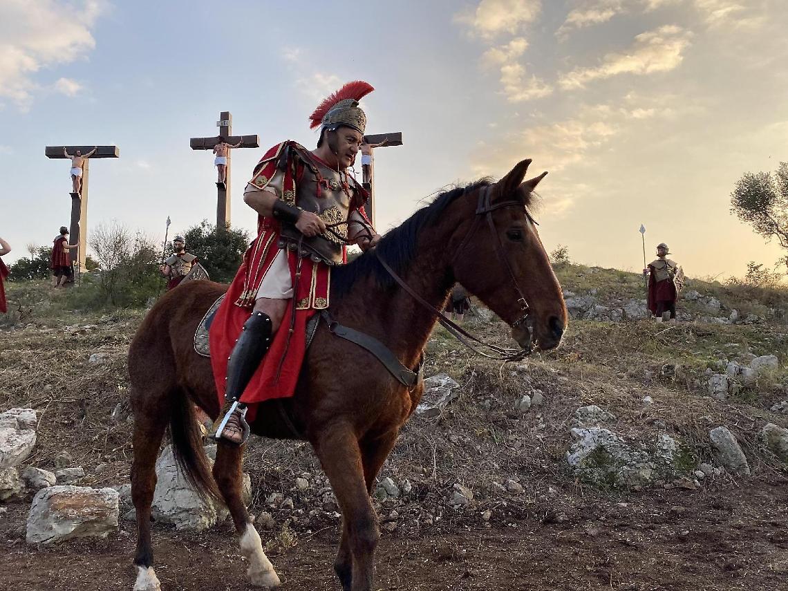 Passione di Sezze, la sacra rappresentazione in diretta tv