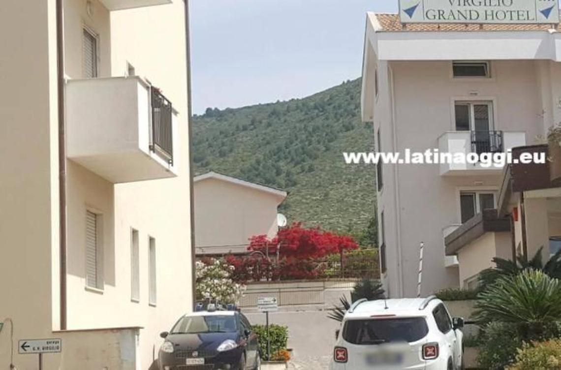 Scattano i sigilli all'hotel Virglilio