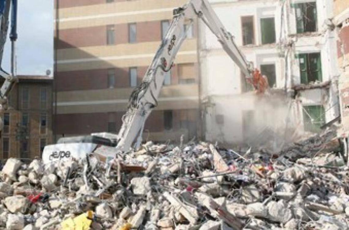 Ordine di carcerazione per il crollo della Casa dello studente a L'Aquila, il fermo ad Aprilia