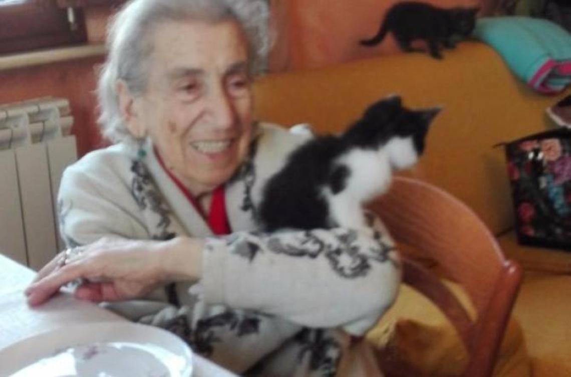 Sabaudia festeggia una centenaria, auguri alla signora Vairano