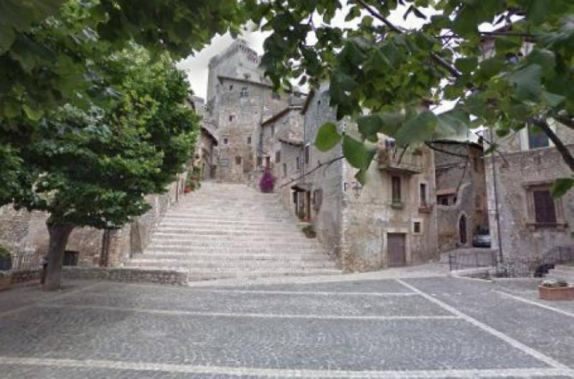 Weekend super a Sermoneta: conferenza sulle Fate e sfilata delle crocerossine 