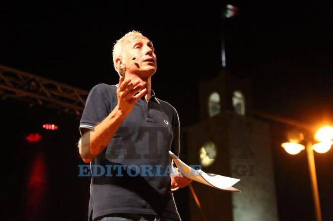 Furto a Travaglio al Teatro: "Nel pc nessun segreto"