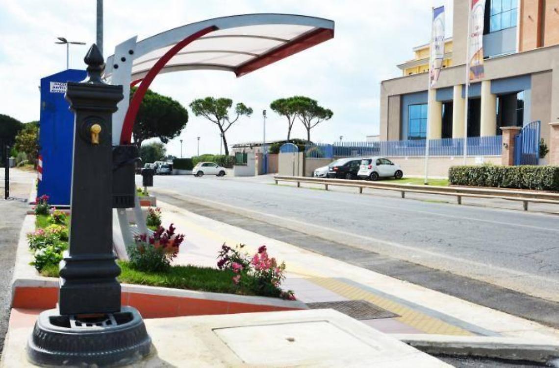 Nuova vita per la fermata dell'autobus
