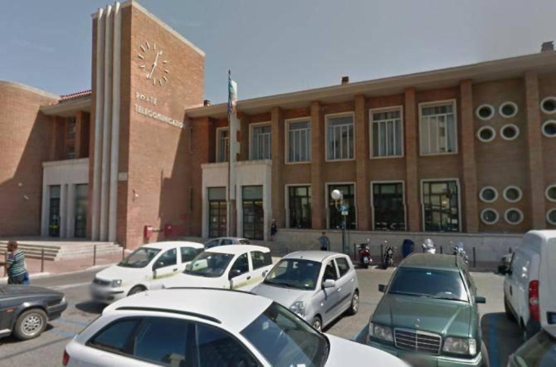 Chiuse per lavori di manutenzione le Poste di piazza dei Bonificatori