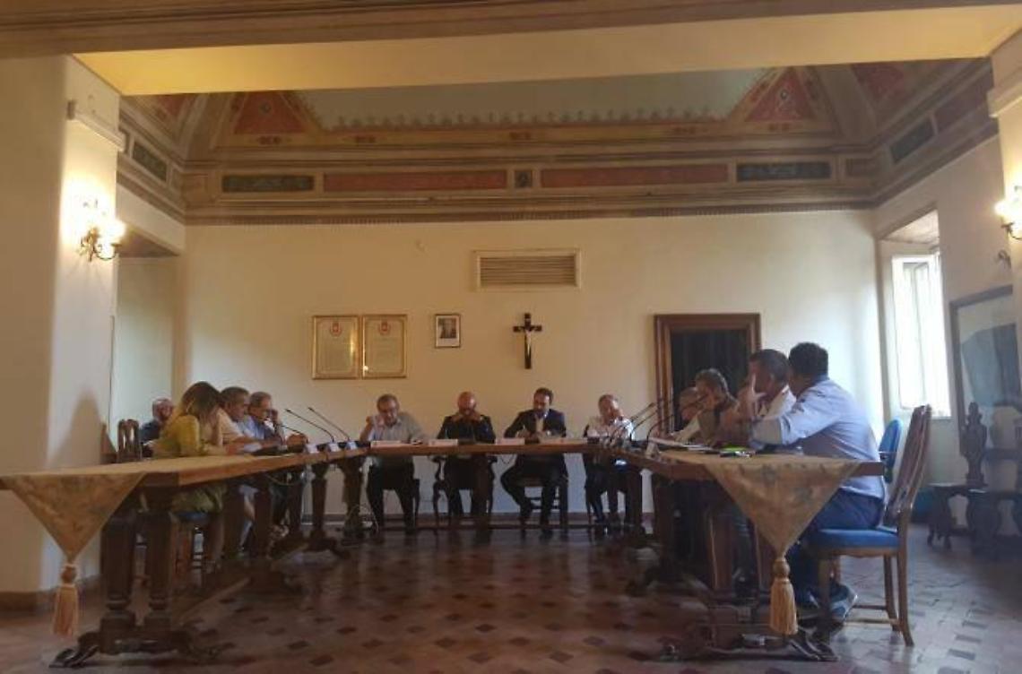 Livelli baronali, via libera alla mozione