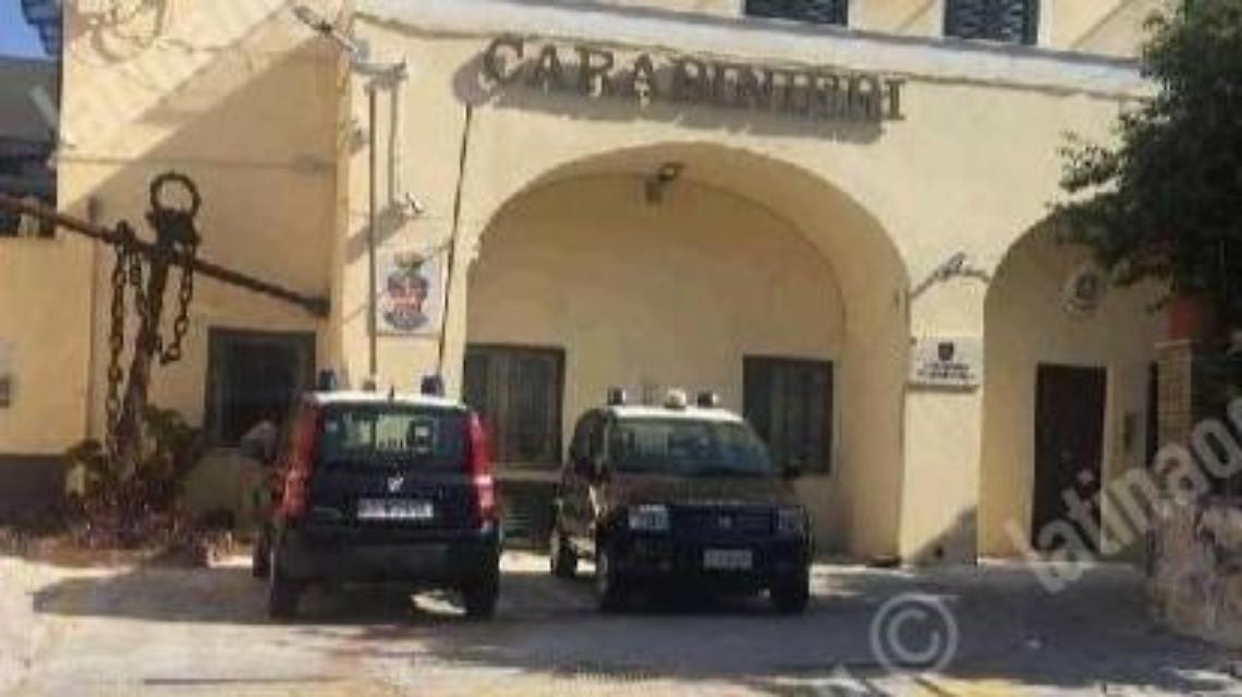 Picchiarono un uomo a Ponza, denunciati due giovani