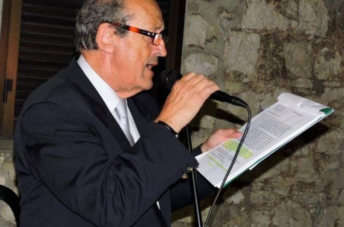 Da Pisterzo a Pescara del Tronto, un premio per il vigile del fuoco "eroe"