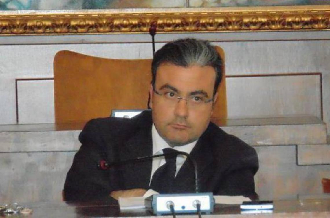 Anfiteatro e caso A&G, due nodi irrisolti