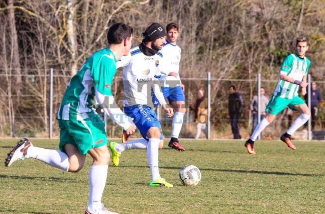 Latina, cinque gol in amichevole e l'addio di Acosty. Intanto arriva un portiere baby
