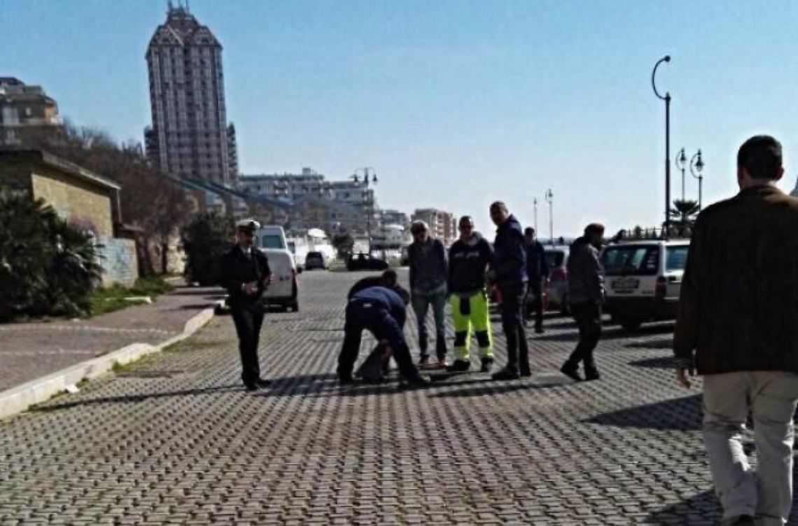 Controlli spiaggia, spuntano gli scarichi abusivi
