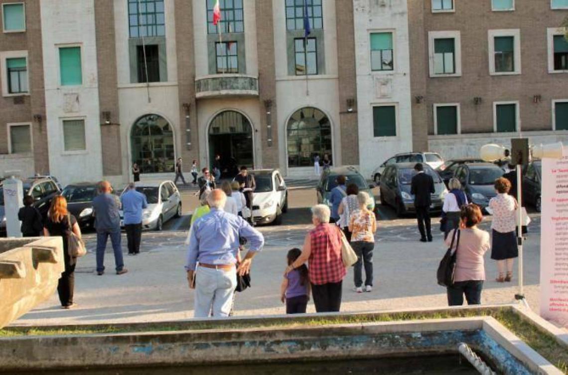 Sentinelle in Piedi contro l'eutanasia