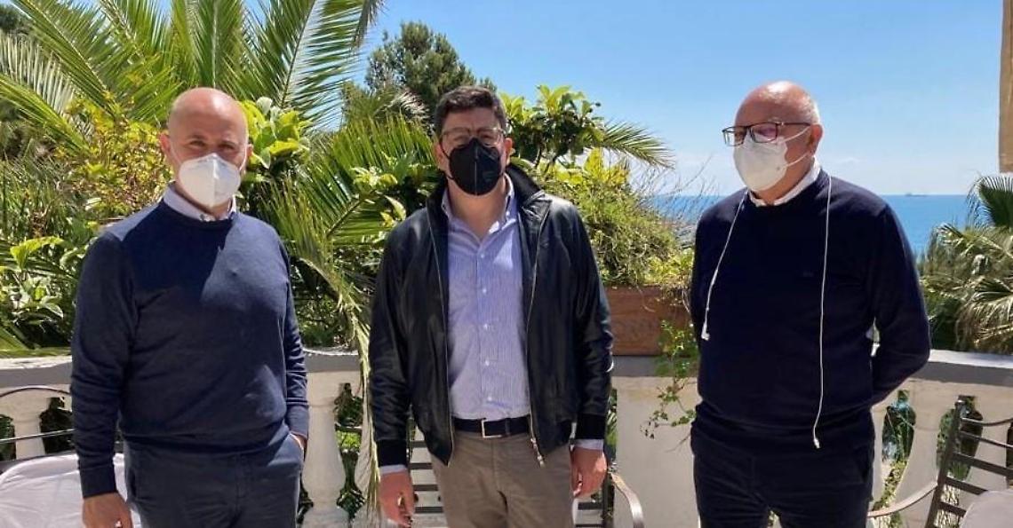 Gianluca Taddeo sindaco, arriva l'investitura dell'onorevole De Meo