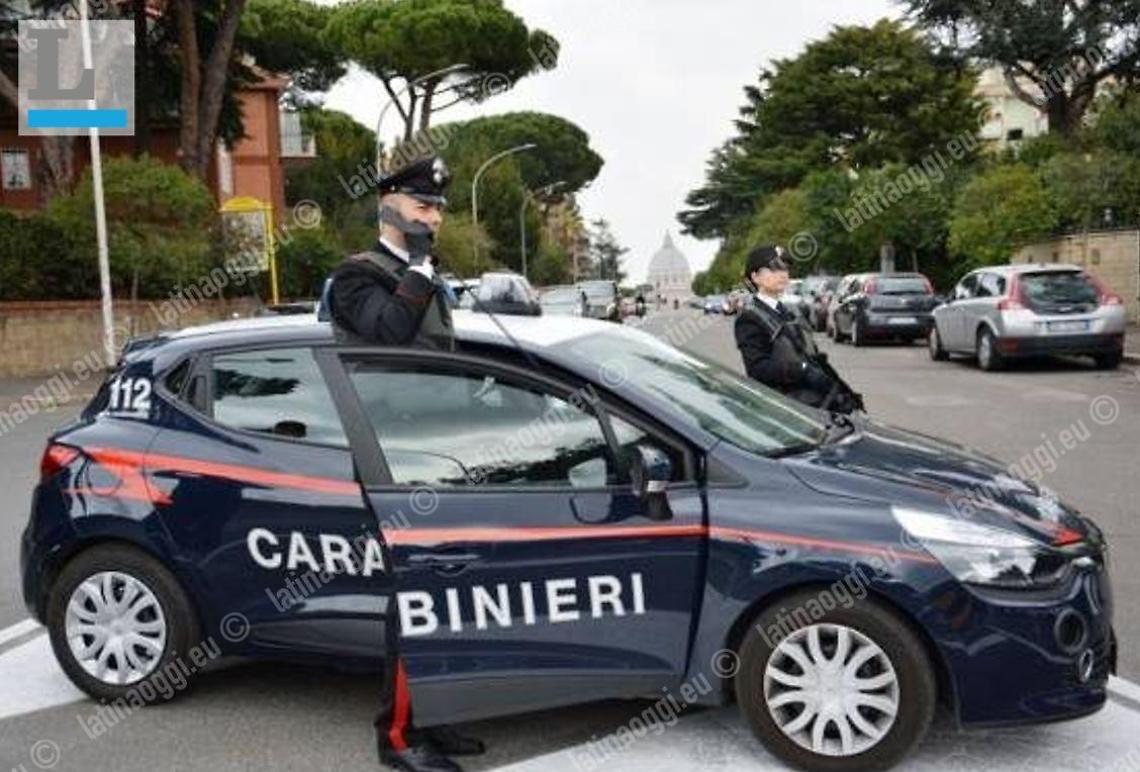 Ruba due volte nello stesso negozio: denunciata una 33enne
