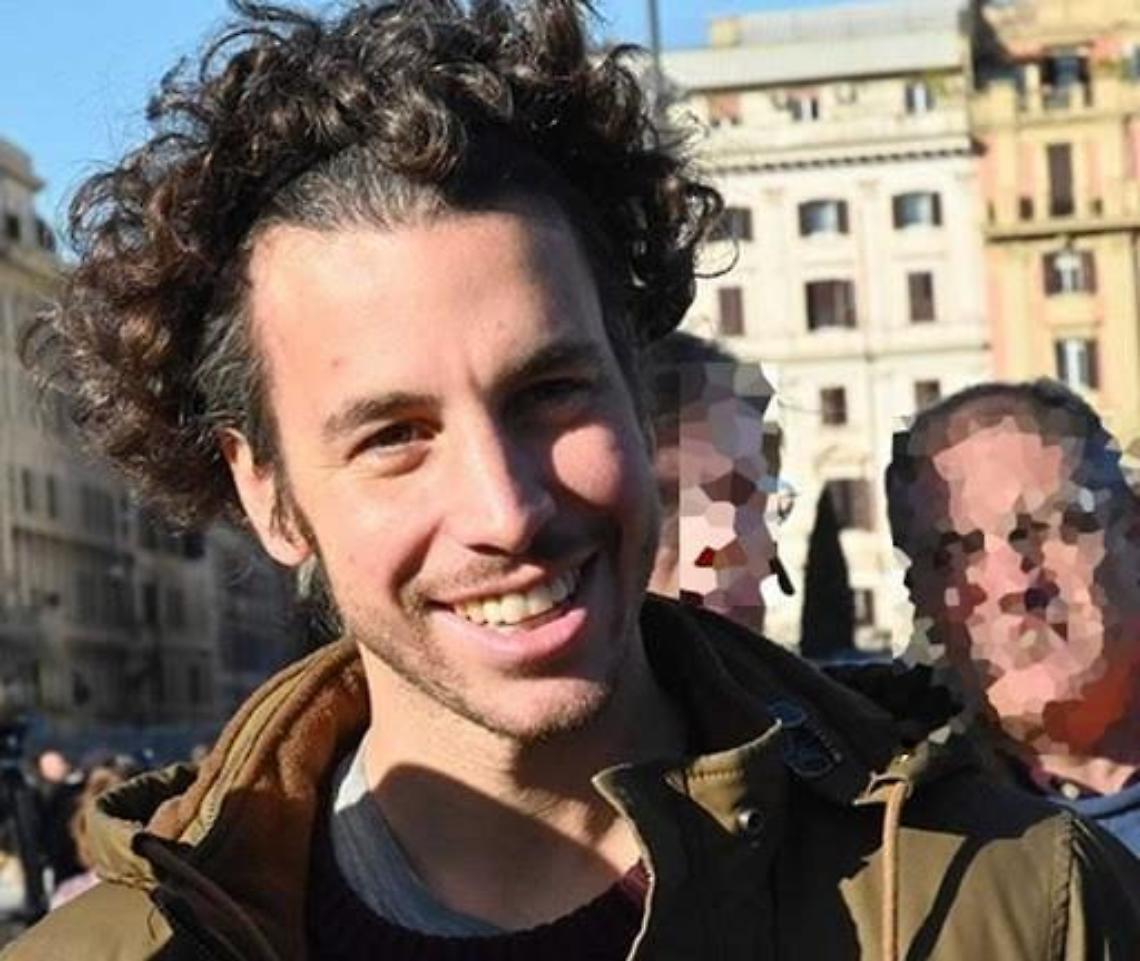Le Sardine si riorganizzano: domani l'appuntamento a Latina con Mattia Santori