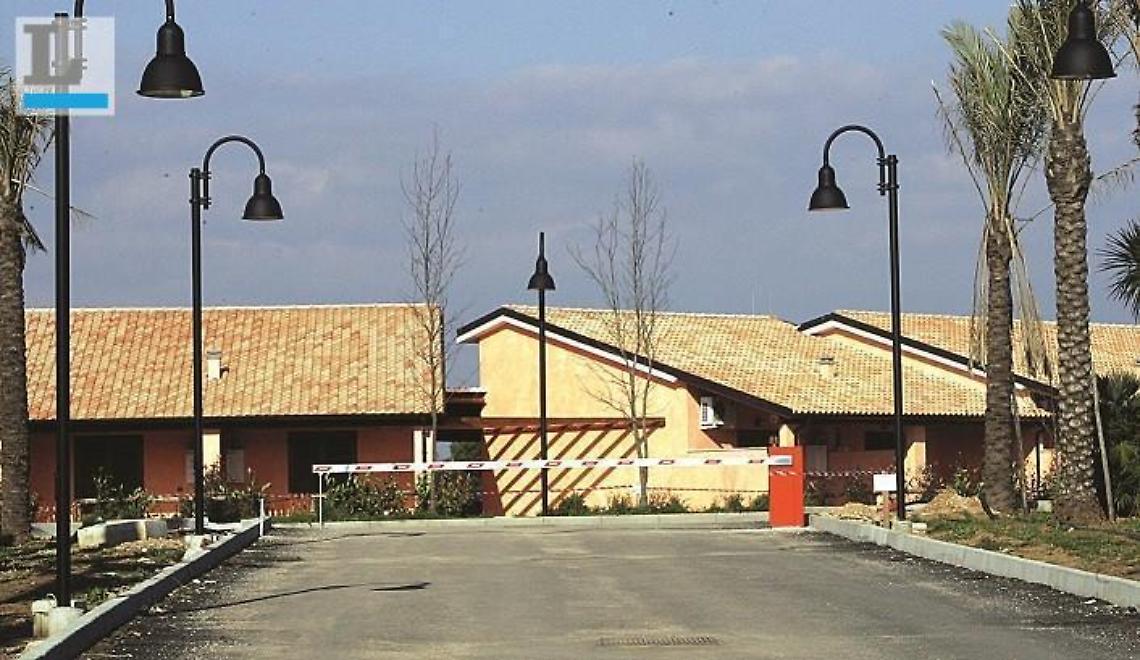 Il villaggio della confisca
