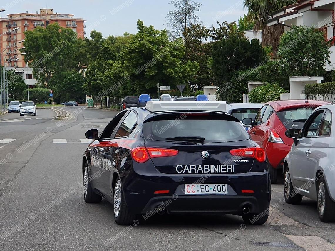 Aggredita dal borseggiatore
