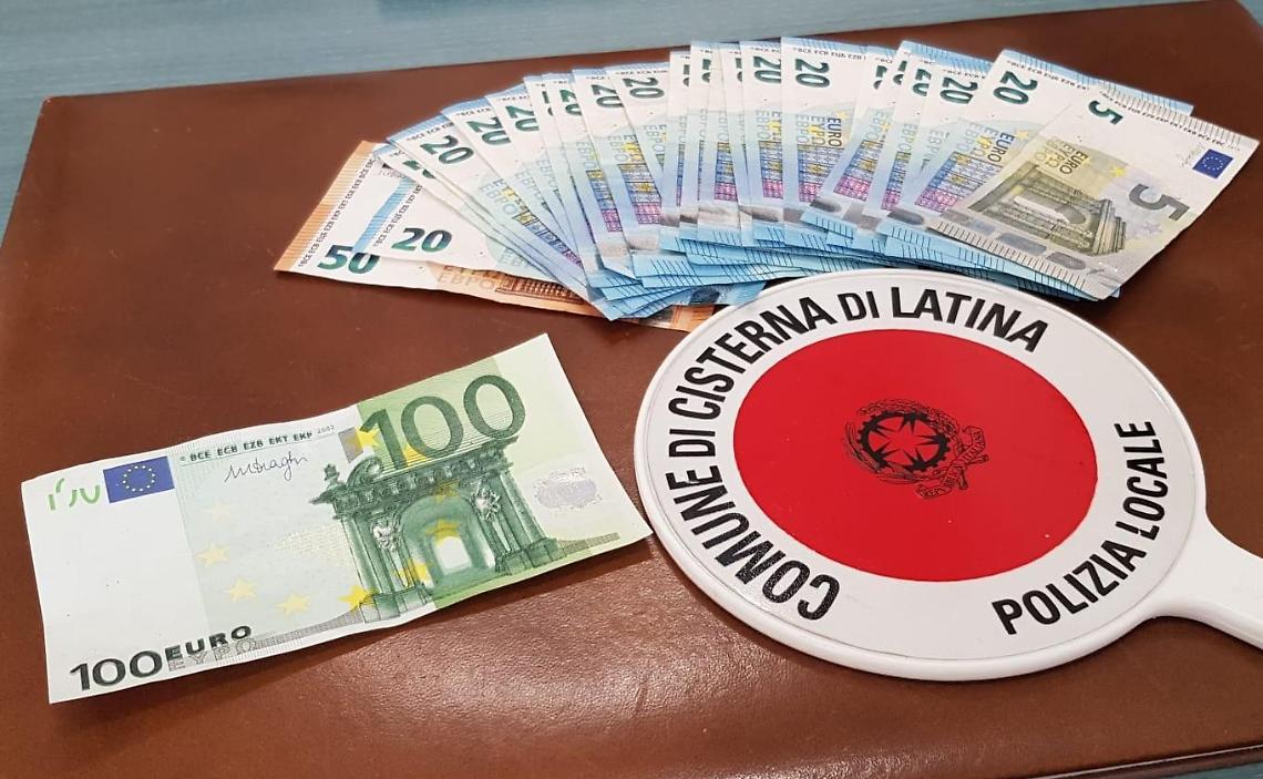 Spendono banconote false, una denuncia e sequestro della Polizia Locale