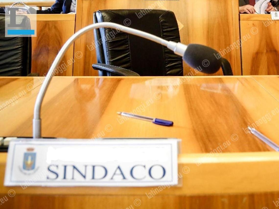 Il Centrodestra insegue se stesso. Rinviato ad oggi il tavolo nazionale