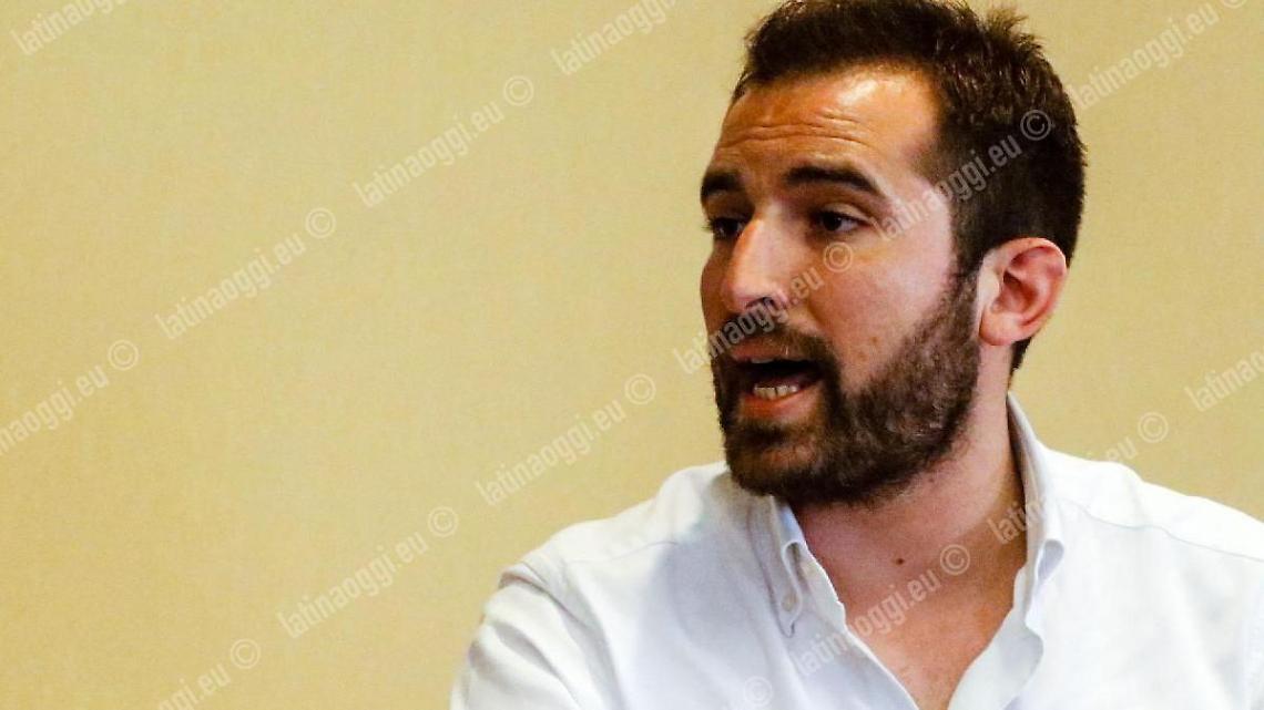 Pd, parla Cozzolino: "Classe dirigente falcidiata, serve autocritica"
