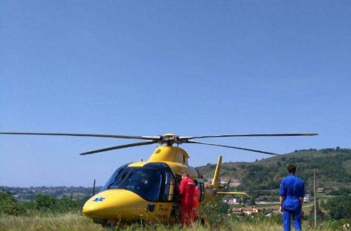 Incidente sulla Formia-Cassino, soccorso in eliambulanza un ciclista