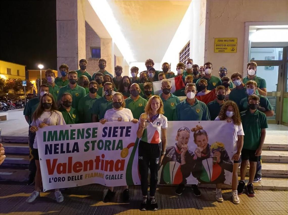 Valentina Rodini festeggiata a Sabaudia dal III Nucleo Atleti Fiamme Gialle