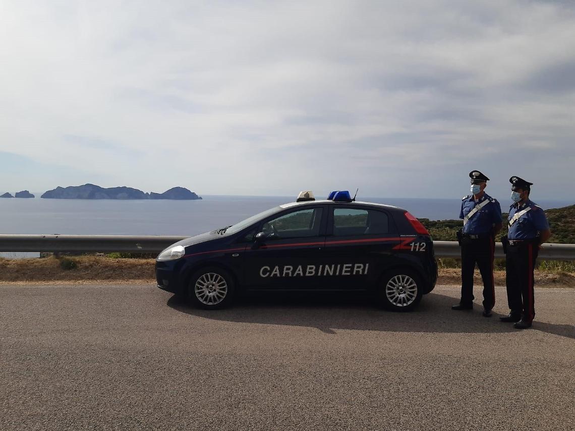 Furto sull'aliscafo: i carabinieri denunciano una 34enne
