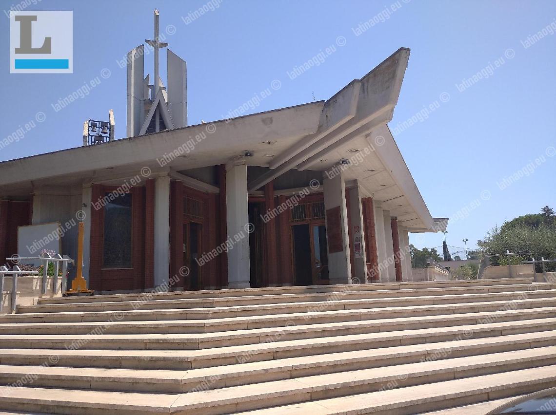 Addio ai Cappuccini, la Chiesa resta.  Venduto un terreno
