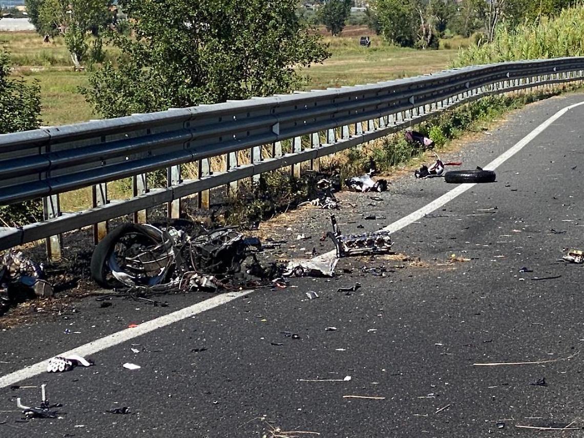 Tragedia sulla Frosinone-Mare, le tre salme ancora sotto custodia