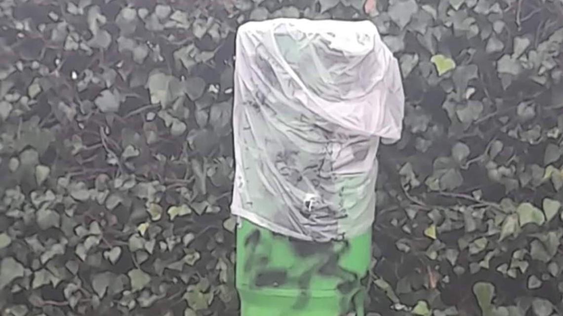 Dissuasori di velocità, vandali in azione dopo 24 ore dall'installazione
