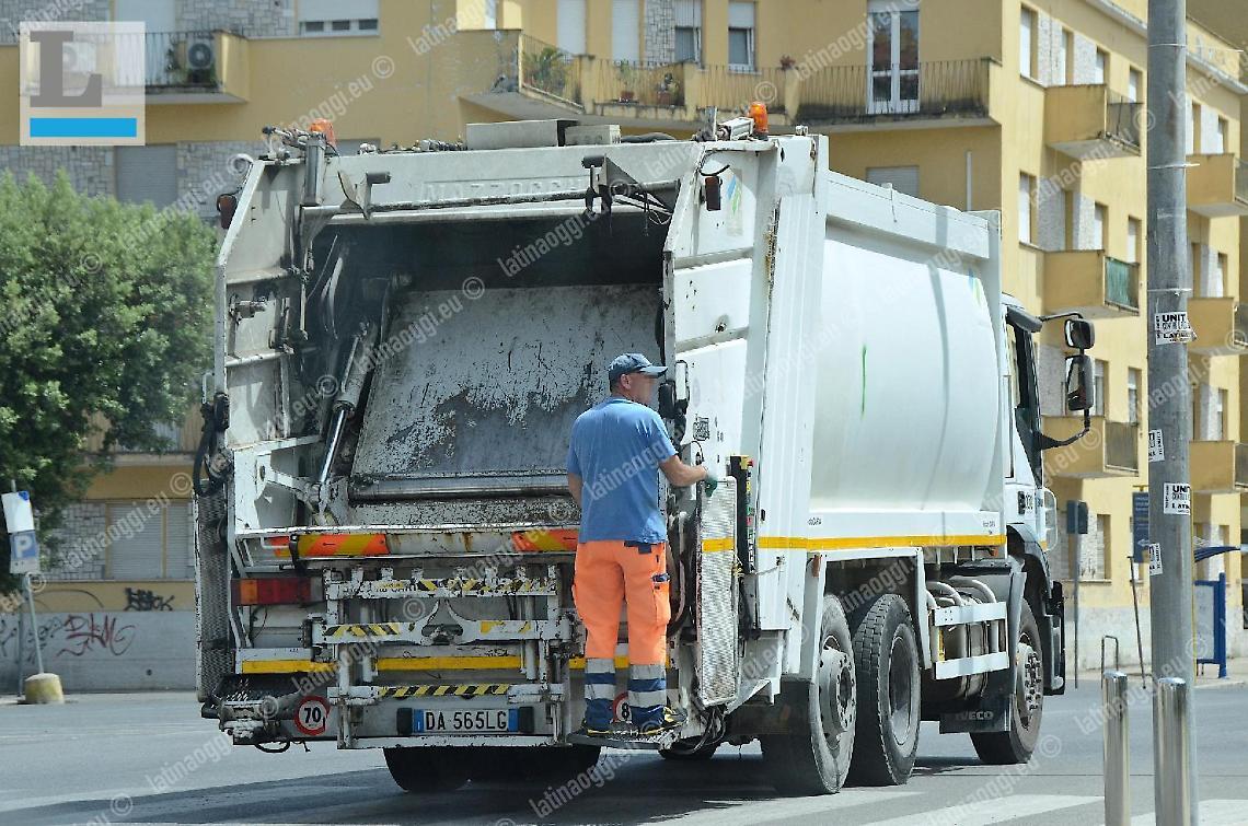 Le mire sugli appalti dei rifiuti: i riflettori della Dda nel Sud Pontino
