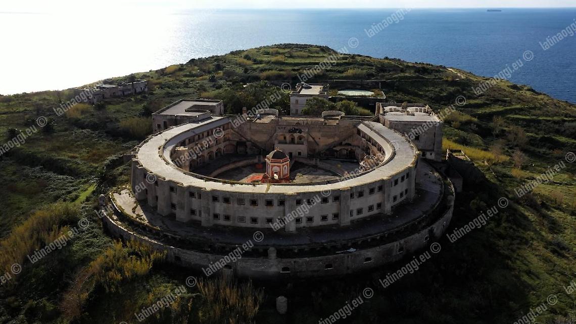 Ex carcere di Santo Stefano, vertice col Prefetto per il progetto di recupero