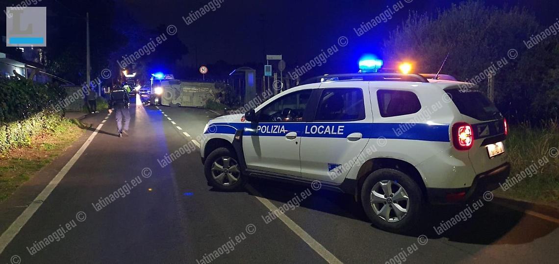 Incidente in via Nettuno, 57enne trasportato in ospedale in codice rosso