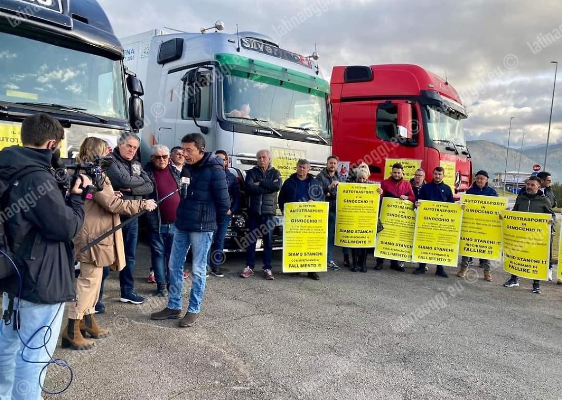 Rabbia dei trasportatori: «Risposte non adeguate»,  rischio blocco