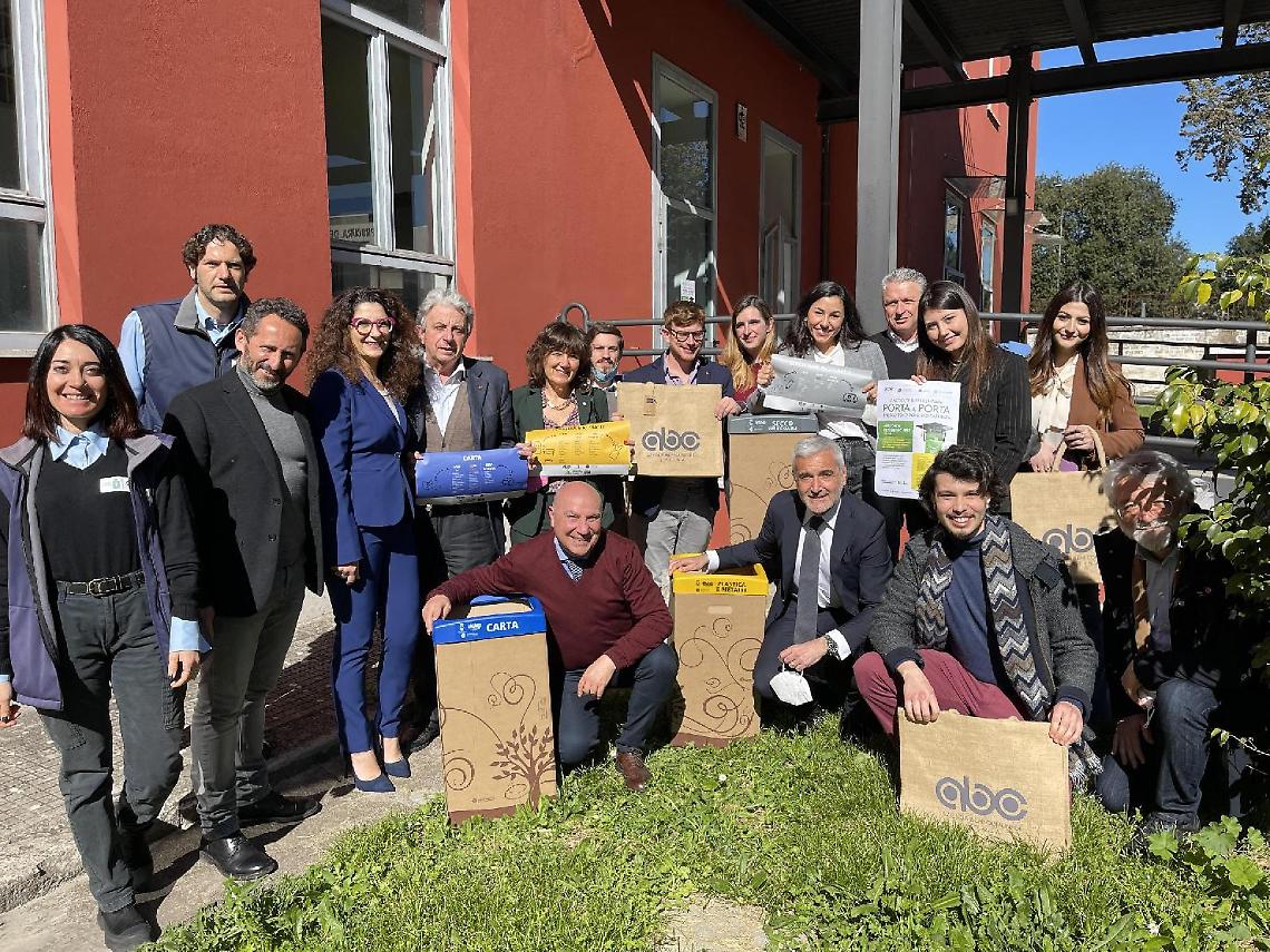 Raccolta rifiuti porta a porta nel Polo Pontino dell'Università Sapienza