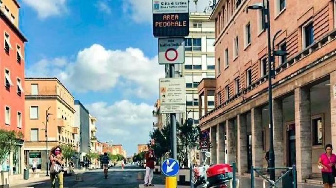 Isola pedonale in centro a Latina: prorogata fino al 31 maggio
