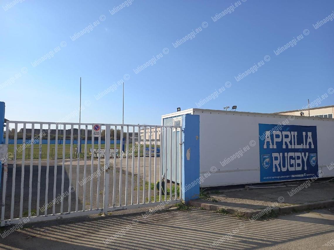 Campo da rugby, concessione revocata