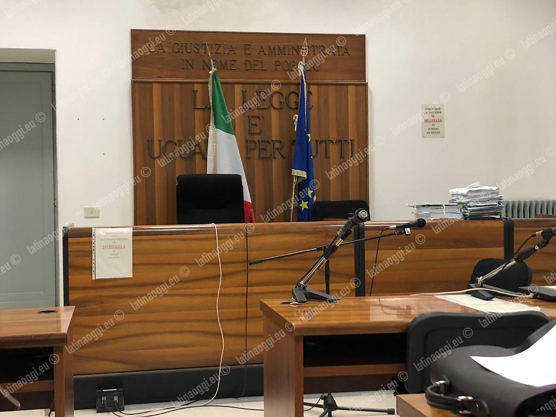 Vacanza-truffa nel resort in Sardegna: in 37 chiedono i danni